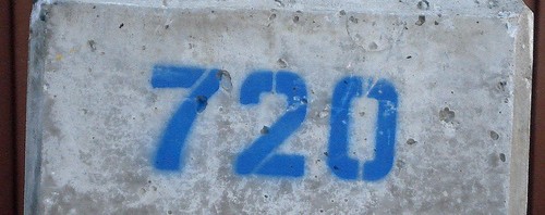 720